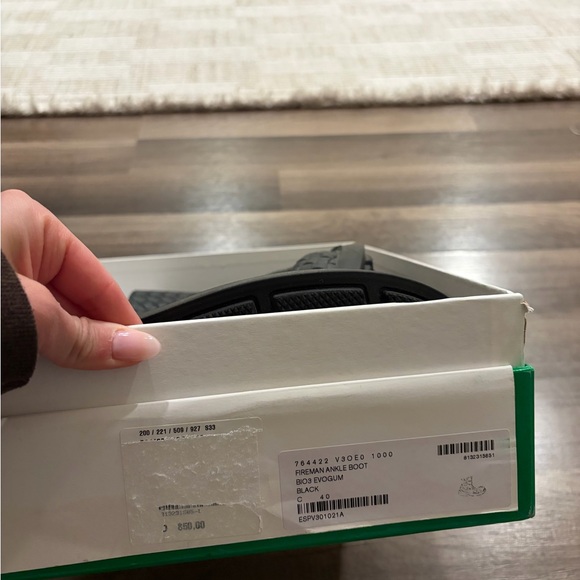 BOTTEGA Black Quilted Ankle Boots - Picture 3 of 6